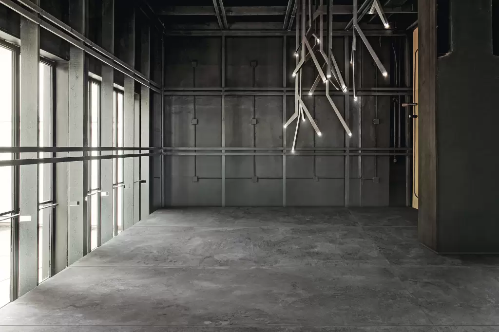 Интерьер ARIOSTEA ULTRA METAL - 1